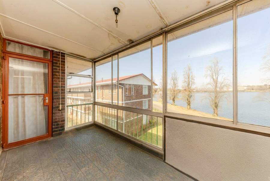 2 Bedroom Property for Sale in Florida Gauteng