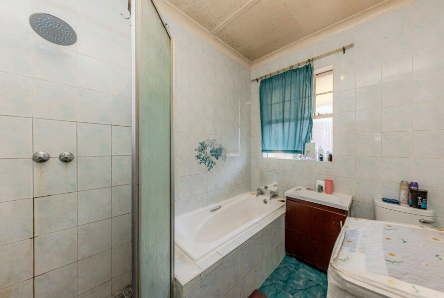 2 Bedroom Property for Sale in Florida Gauteng
