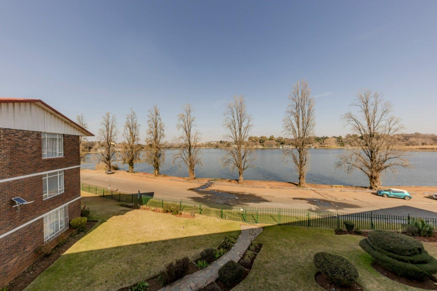 2 Bedroom Property for Sale in Florida Gauteng