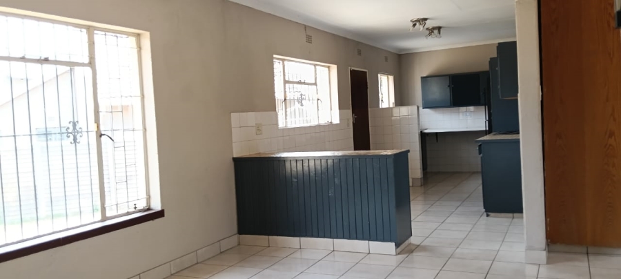 3 Bedroom Property for Sale in Greenhills Gauteng