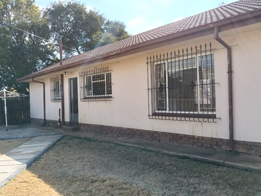 3 Bedroom Property for Sale in Greenhills Gauteng