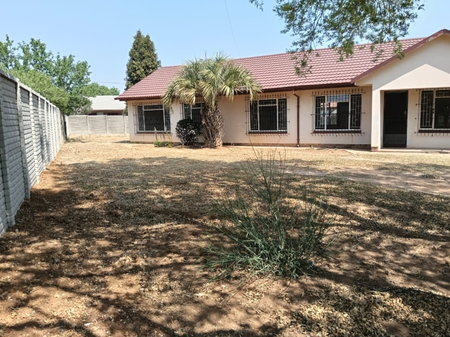 3 Bedroom Property for Sale in Greenhills Gauteng
