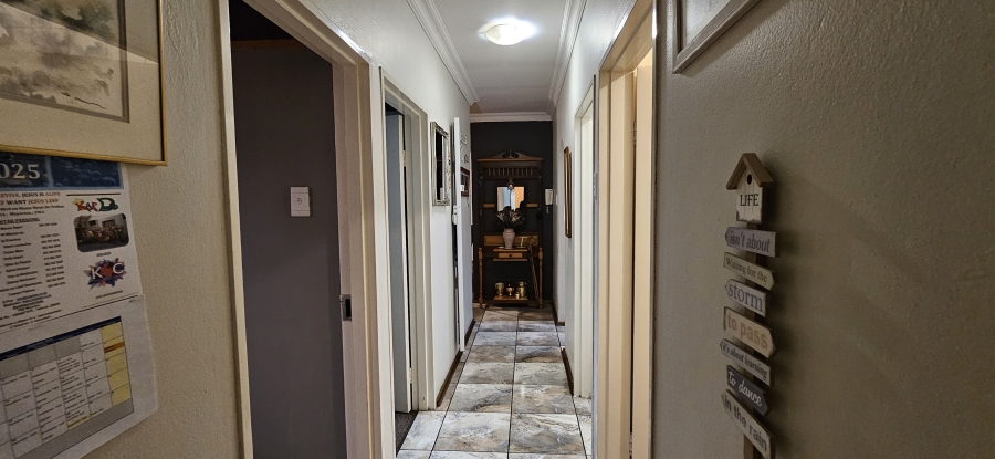 3 Bedroom Property for Sale in Three Rivers Gauteng
