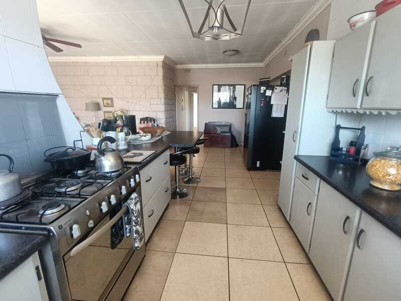 3 Bedroom Property for Sale in Bonanne Gauteng