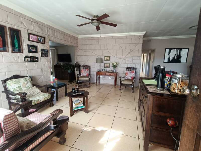 3 Bedroom Property for Sale in Bonanne Gauteng