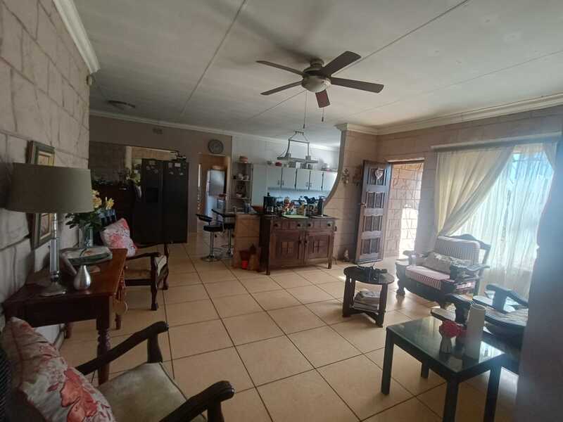 3 Bedroom Property for Sale in Bonanne Gauteng