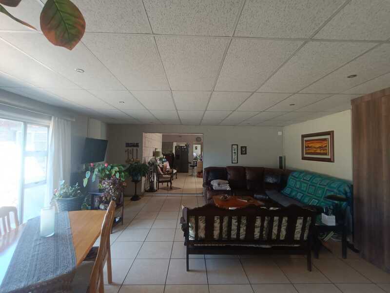 3 Bedroom Property for Sale in Bonanne Gauteng