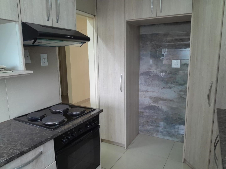 2 Bedroom Property for Sale in Benoni Central Gauteng