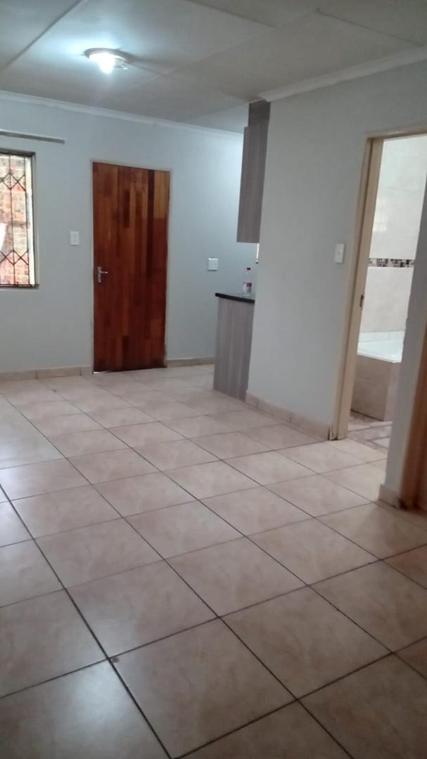 To Let 0 Bedroom Property for Rent in Windmill Park Gauteng
