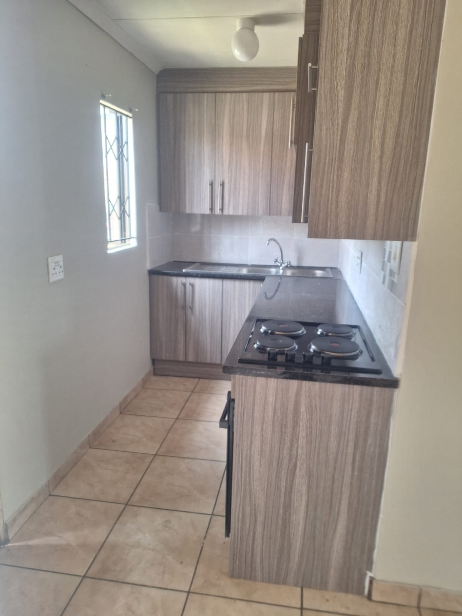 To Let 0 Bedroom Property for Rent in Windmill Park Gauteng