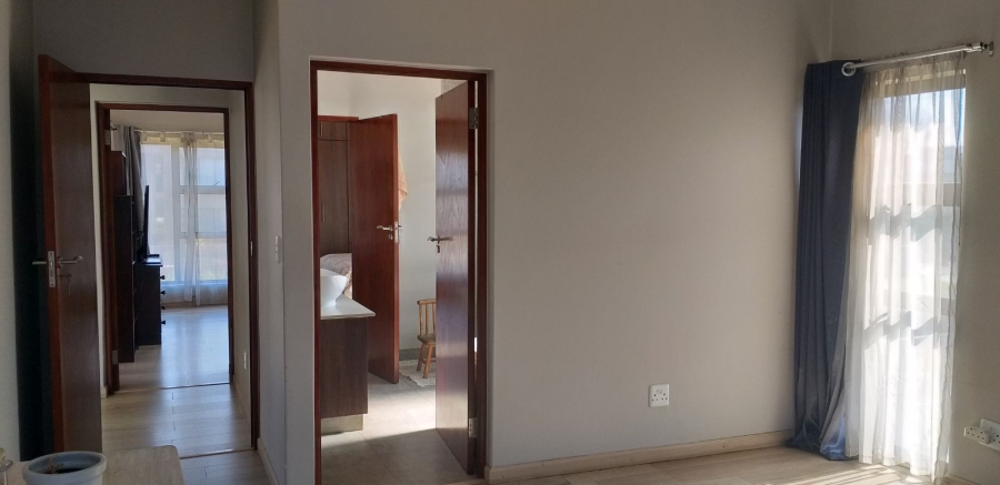5 Bedroom Property for Sale in La Como Lifestyle Estate Gauteng