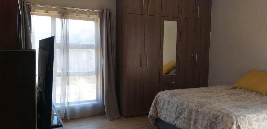5 Bedroom Property for Sale in La Como Lifestyle Estate Gauteng