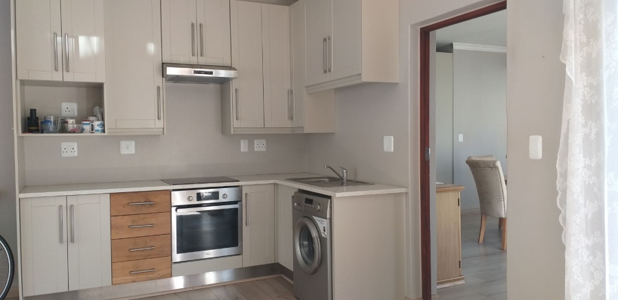 5 Bedroom Property for Sale in La Como Lifestyle Estate Gauteng