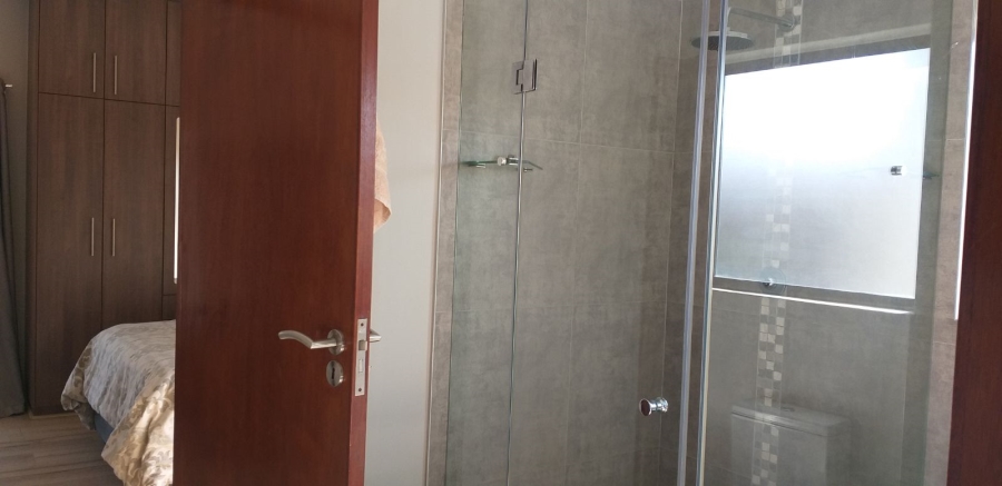 5 Bedroom Property for Sale in La Como Lifestyle Estate Gauteng