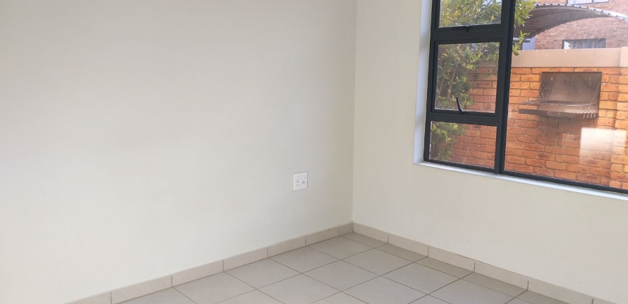2 Bedroom Property for Sale in Rynfield Gauteng
