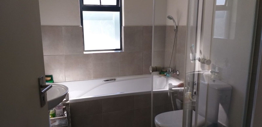 2 Bedroom Property for Sale in Rynfield Gauteng