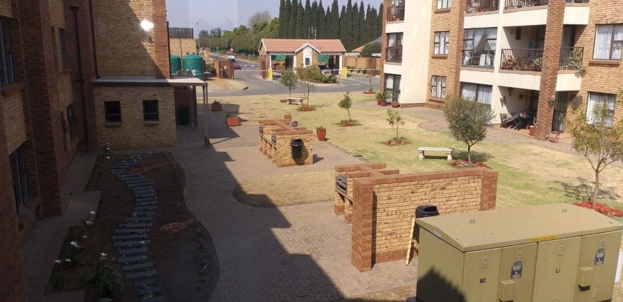 1 Bedroom Property for Sale in Brentwood Gauteng