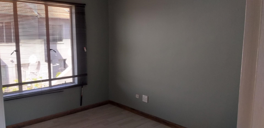 2 Bedroom Property for Sale in Clearwater Estate Gauteng