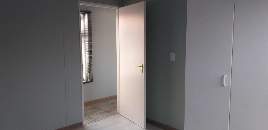 2 Bedroom Property for Sale in Clearwater Estate Gauteng