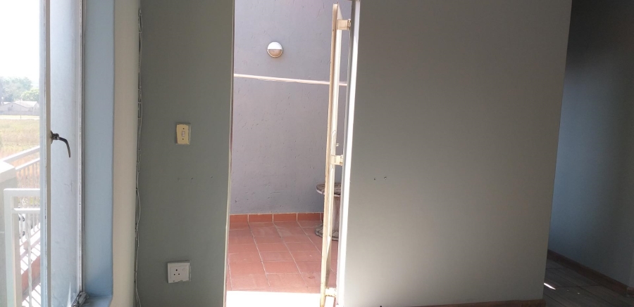 2 Bedroom Property for Sale in Clearwater Estate Gauteng