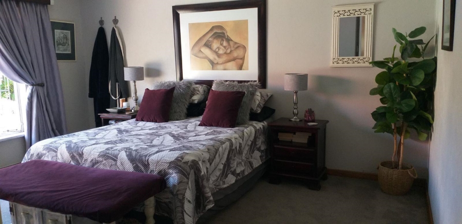 3 Bedroom Property for Sale in Farrarmere Gauteng