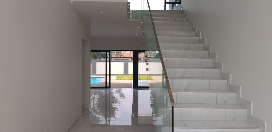 4 Bedroom Property for Sale in La Como Lifestyle Estate Gauteng