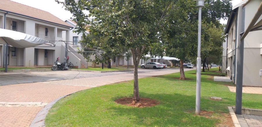 2 Bedroom Property for Sale in The Stewards Gauteng