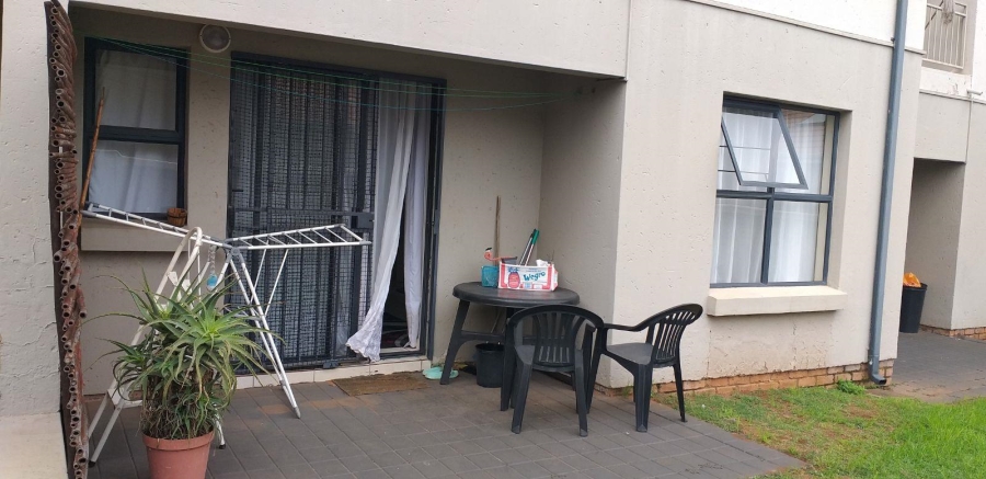 2 Bedroom Property for Sale in The Stewards Gauteng