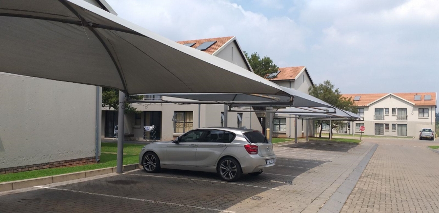 2 Bedroom Property for Sale in The Stewards Gauteng
