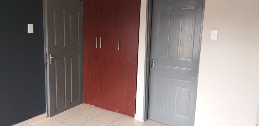 1 Bedroom Property for Sale in Norkem Park Gauteng