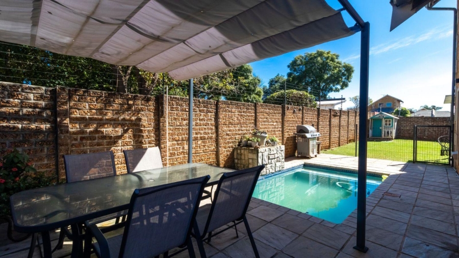 3 Bedroom Property for Sale in Birchleigh Gauteng