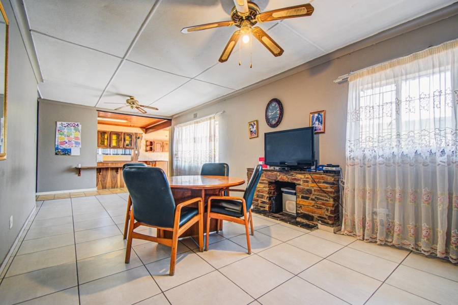 3 Bedroom Property for Sale in Marlands Gauteng