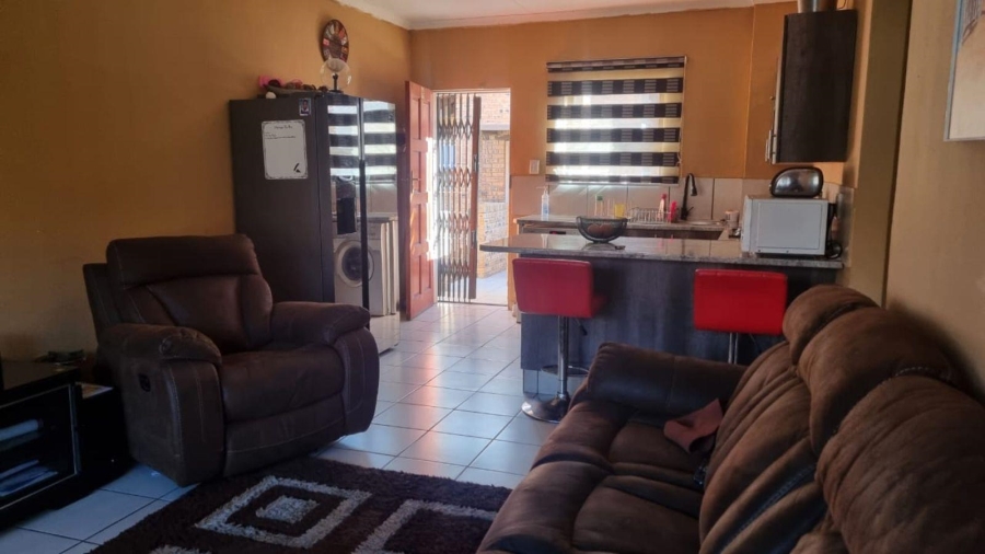 2 Bedroom Property for Sale in Witfield Gauteng