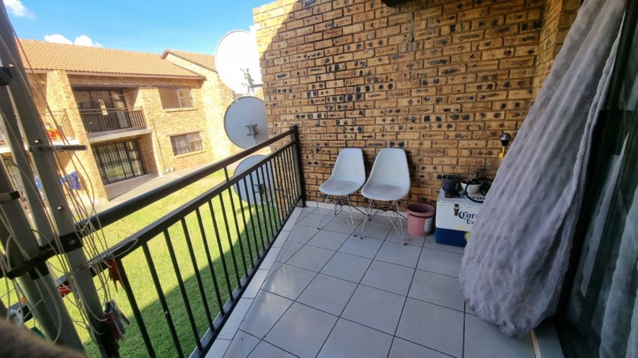 2 Bedroom Property for Sale in Witfield Gauteng