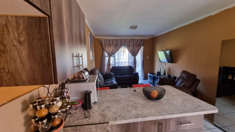 2 Bedroom Property for Sale in Witfield Gauteng