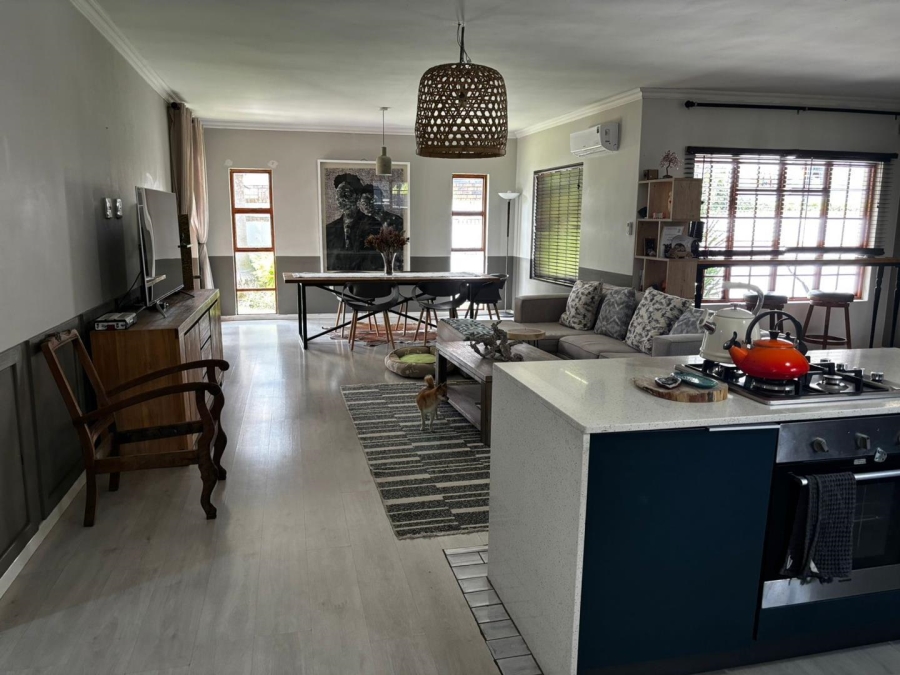 4 Bedroom Property for Sale in Lakefield Gauteng