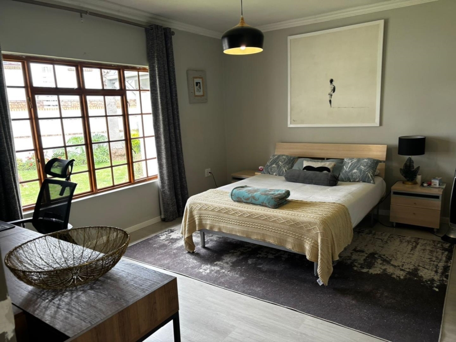 4 Bedroom Property for Sale in Lakefield Gauteng