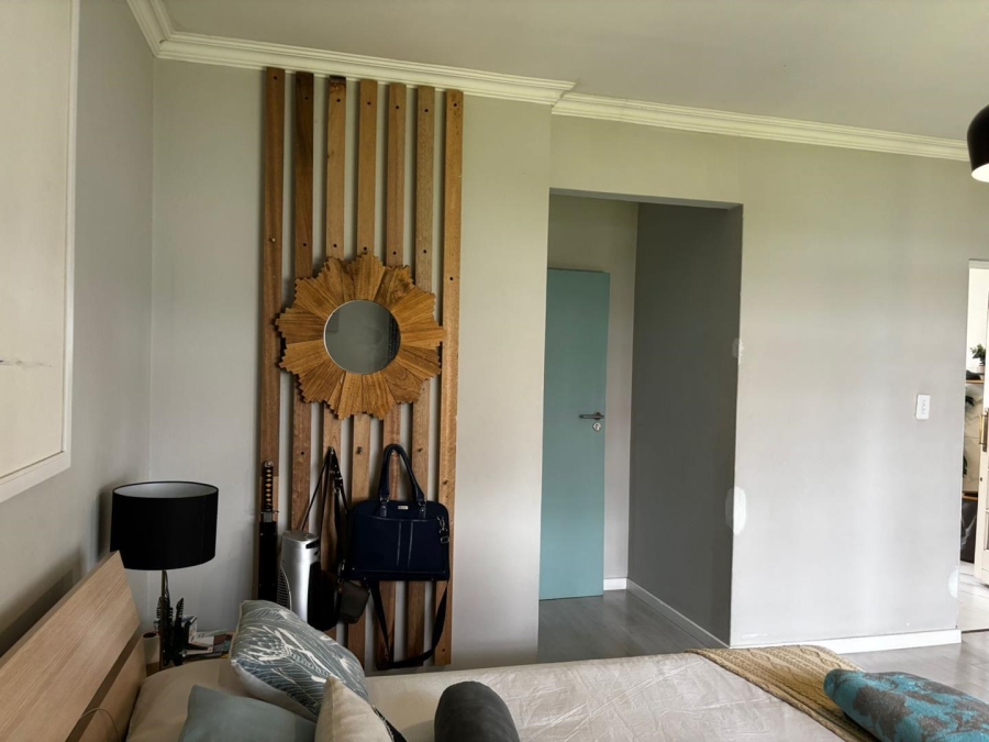 4 Bedroom Property for Sale in Lakefield Gauteng