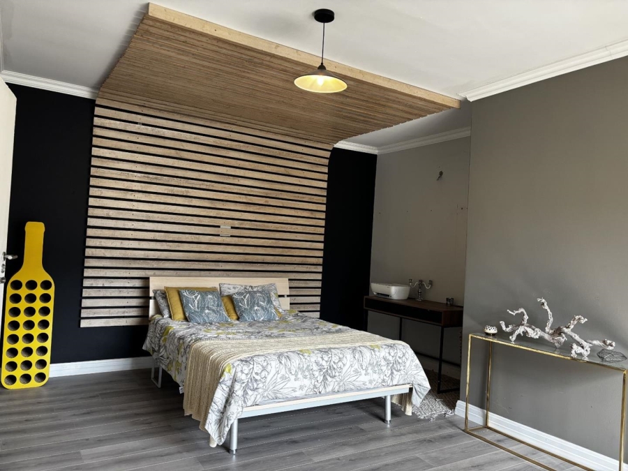 4 Bedroom Property for Sale in Lakefield Gauteng