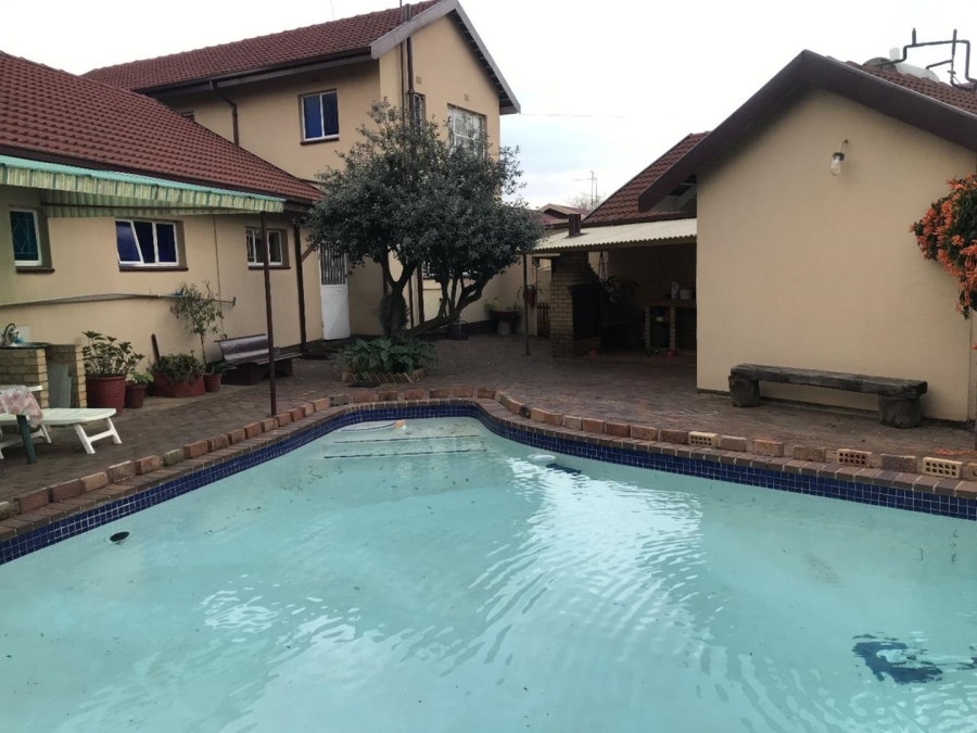 4 Bedroom Property for Sale in Brakpan Central Gauteng