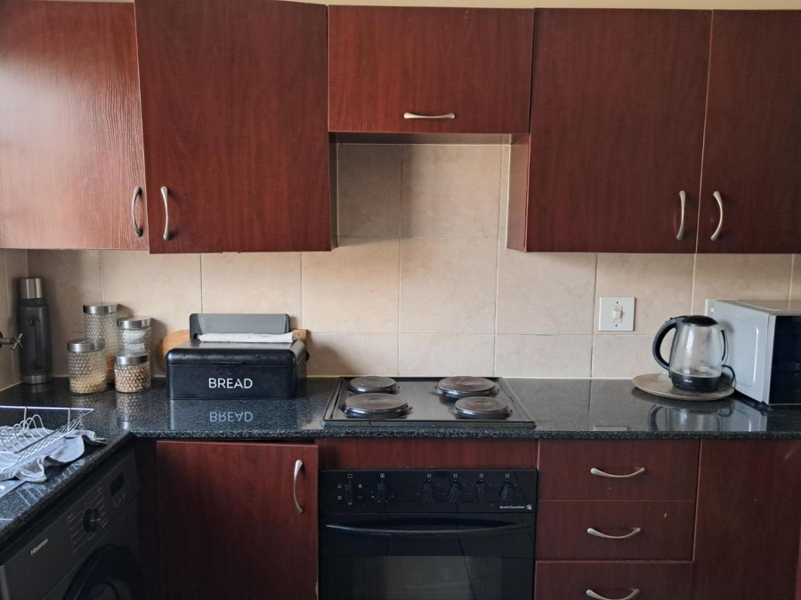3 Bedroom Property for Sale in Sonneveld Gauteng