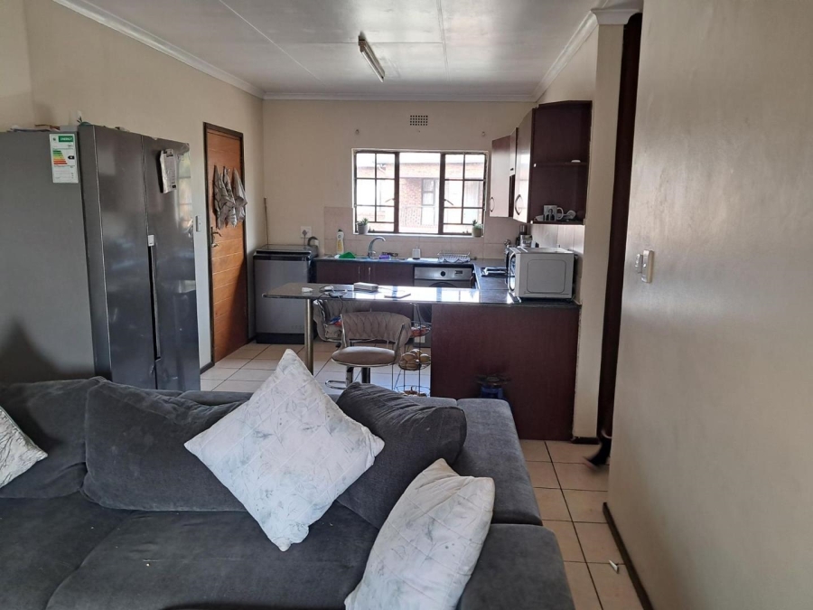 3 Bedroom Property for Sale in Sonneveld Gauteng