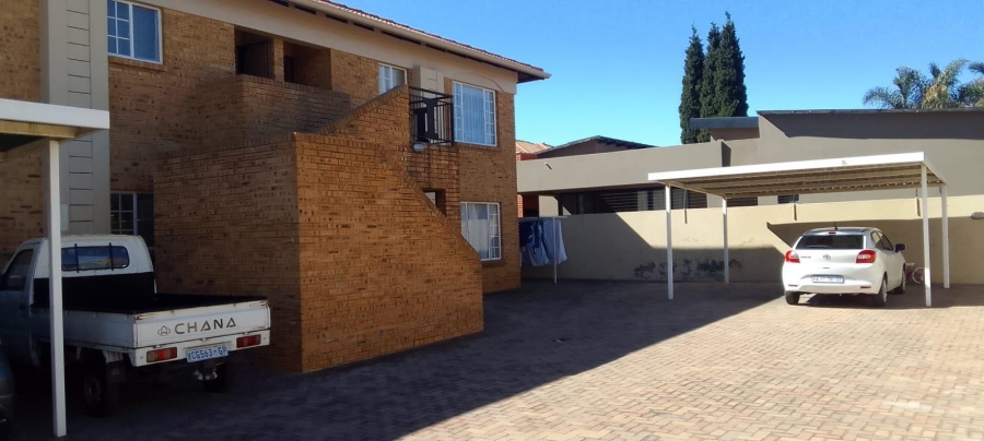 2 Bedroom Property for Sale in Sonneveld Gauteng