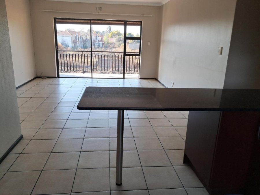 3 Bedroom Property for Sale in Sonneveld Gauteng