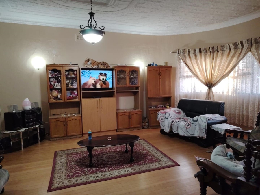 3 Bedroom Property for Sale in Casseldale Gauteng