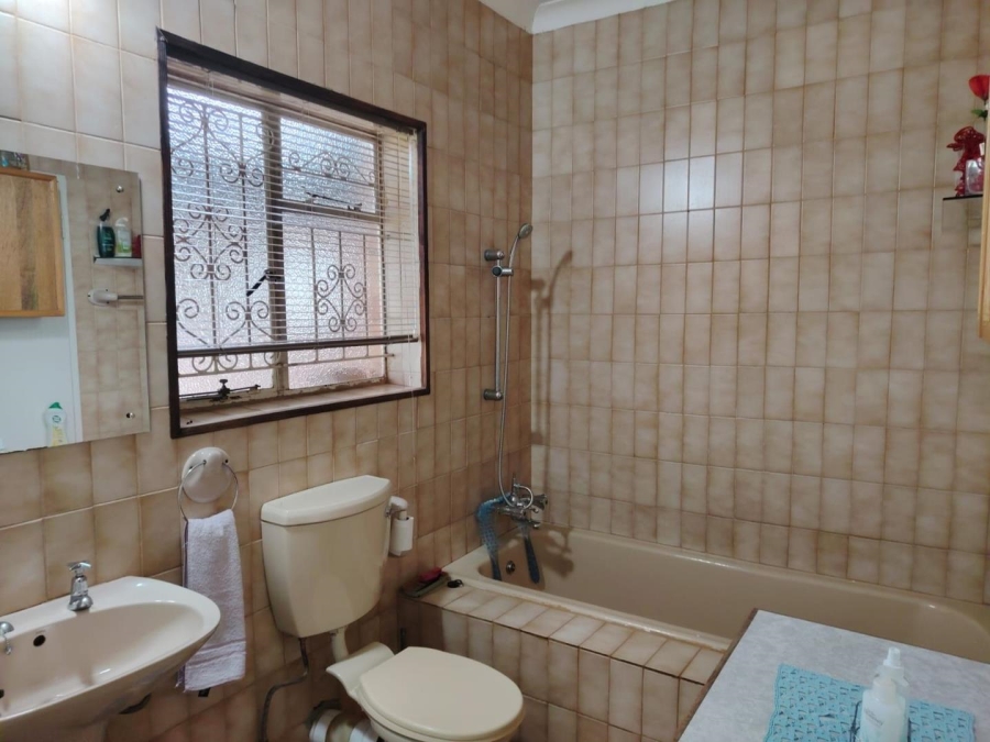 2 Bedroom Property for Sale in Casseldale Gauteng