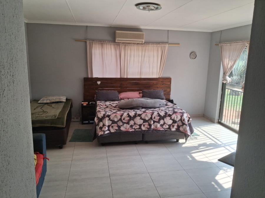 3 Bedroom Property for Sale in Greenhills Gauteng