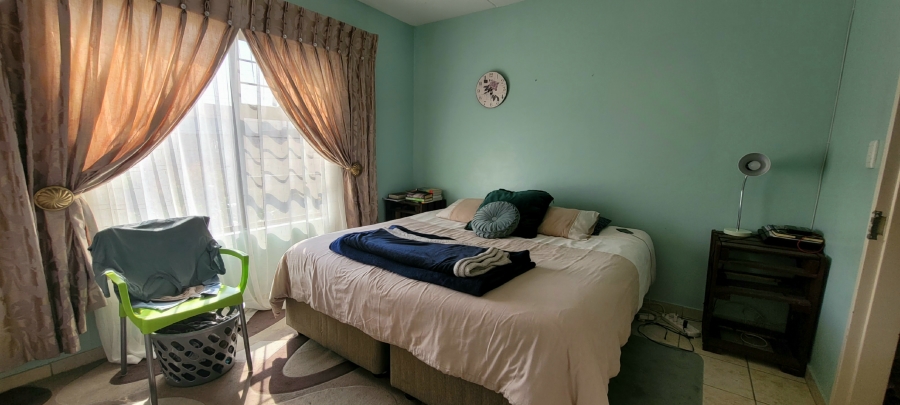 3 Bedroom Property for Sale in Parkrand Gauteng