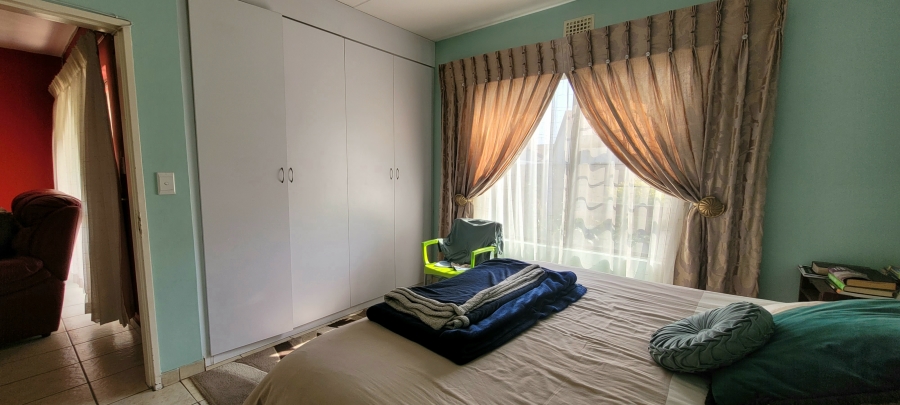 3 Bedroom Property for Sale in Parkrand Gauteng