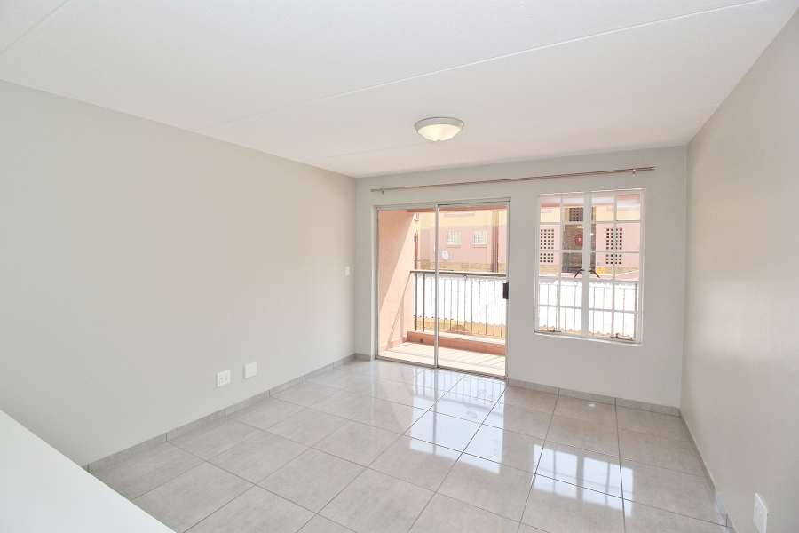 To Let 2 Bedroom Property for Rent in Marlands Gauteng